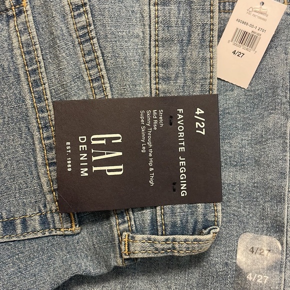 GAP Mid Rise Favorite Jegging 👖 - Picture 6 of 6